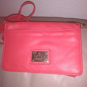 Hot pink Nicole Miller side bag